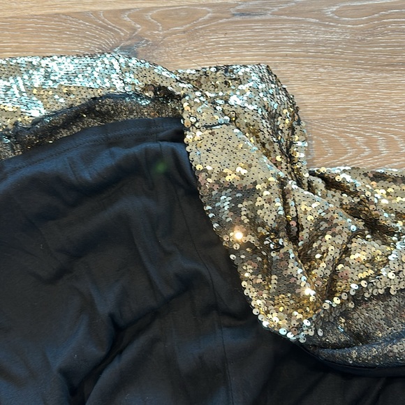 Gold Sequined Maxi Skirt - Picture 5 of 6